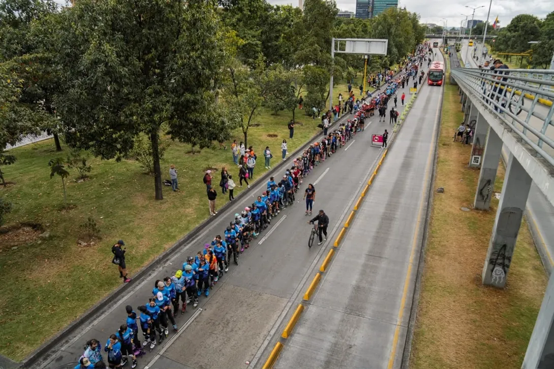IDRD: Festival de verano: 1.320 patinadores hicieron historia en Bogotá y rodaron por Colombia.