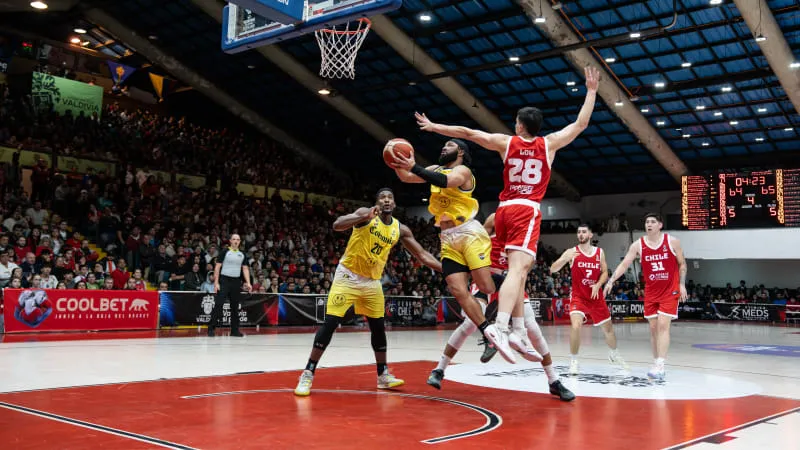 Colombia venció a Chile 80-74 en eliminatorias FIBA a mundial de Qatar