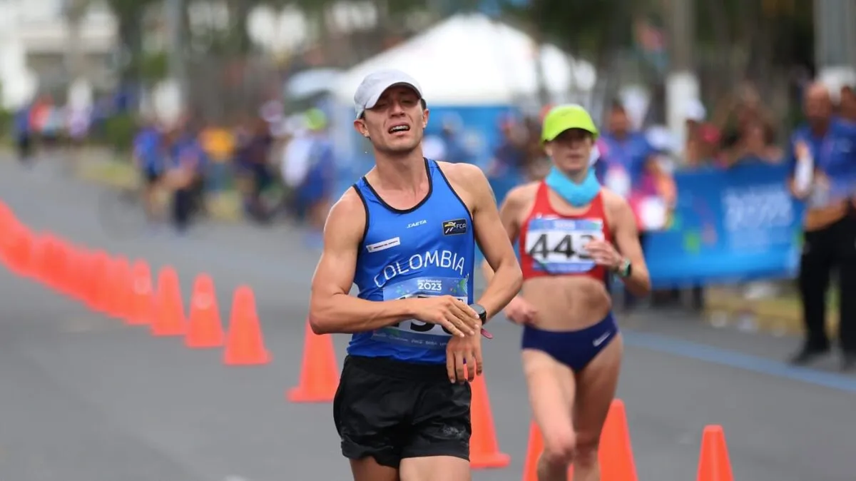 Bolivarianos 2025: César Herrera gana la maratón marcha y cierra el atletismo con oro para Colombia