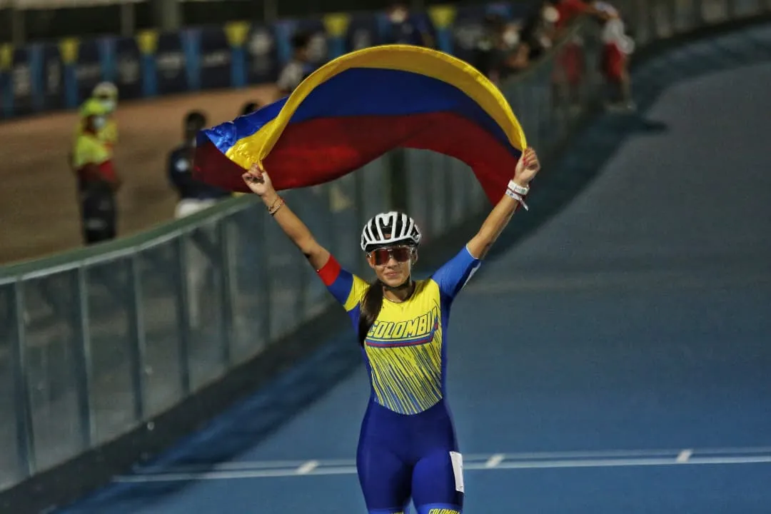 Con cuatro oros más, Colombia se impone en la pista del Mundial de patinaje de velocidad
