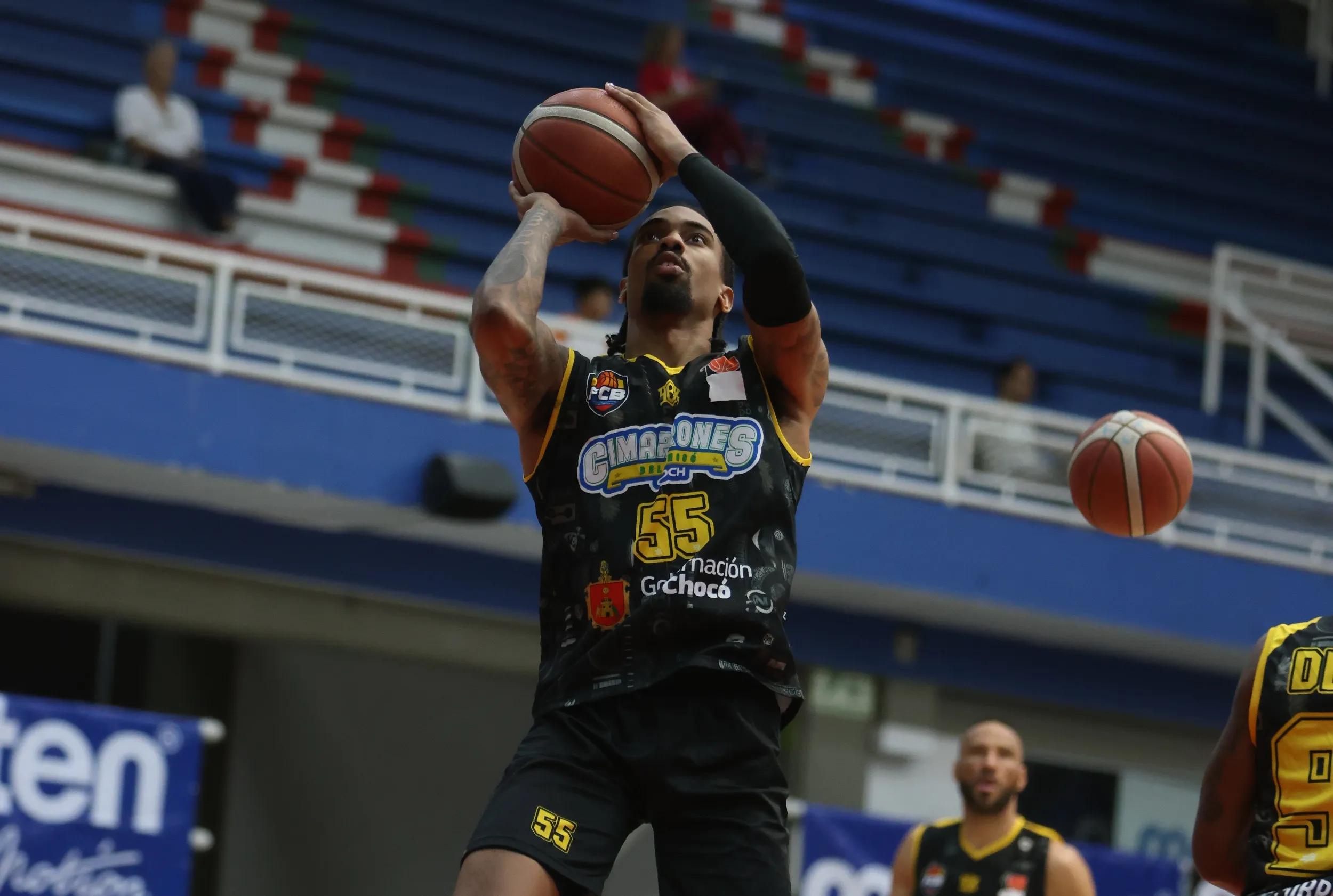 Paisas domina y Cimarrones sorprende: inicia la semifinal de la Liga Profesional de Baloncesto