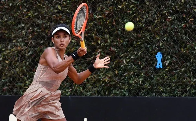 Grandes ascensos de Yuliana Lizarazo y Adriá Soriano en los escalafones de tenis