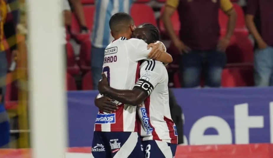 Rotativo del Fútbol | Arias quiere que Enamorado siga, Nacional lucha por Santiago Arias