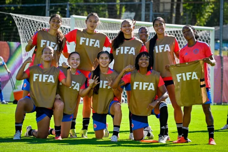 La femenina sub 20 clasifica en el mundial y la masculina pierde en ODESUR; convocada la "nueva" selección Colombia de mayores; liga betplay, ascenso y liga femenina.