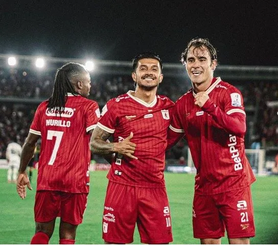 Liga Betplay: América adentro, Medellín respira; Santa Fe sancionado; Lucho sigue marcando, la sub 17 femenina en Paraguay.