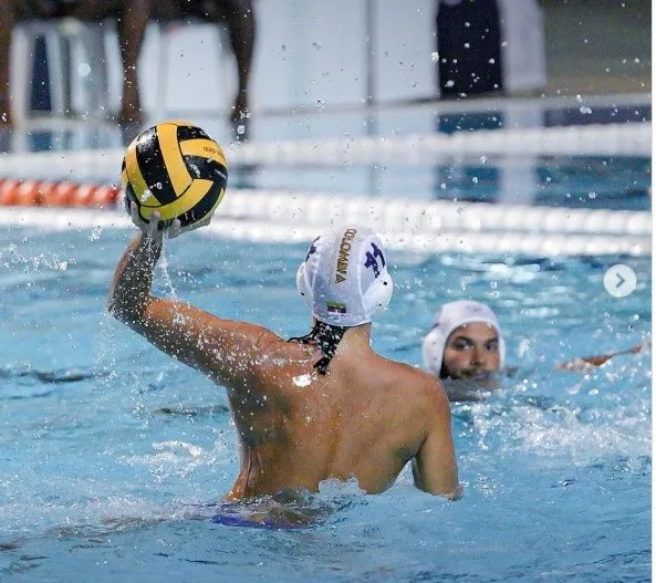 Clasificatorio de Polo acuático Cali; Colombia masculina y femenina juegan semifinales.