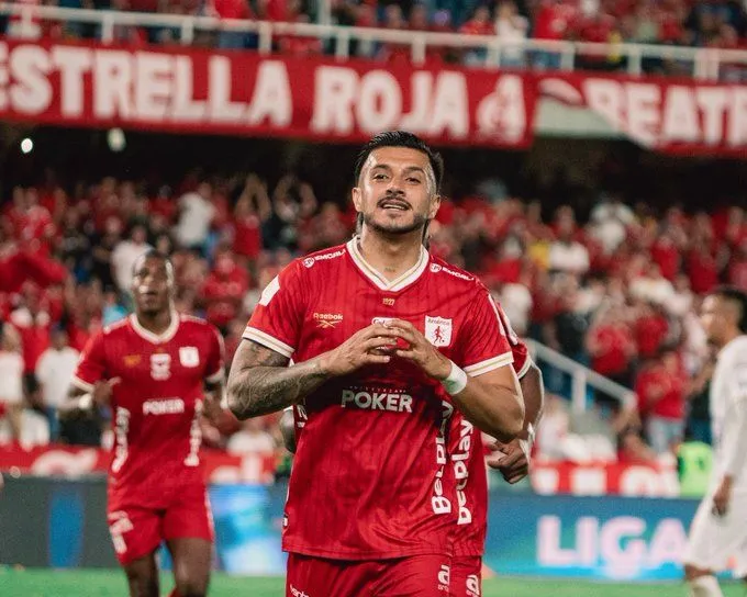 América no para de sumar, de Taquito con Marino