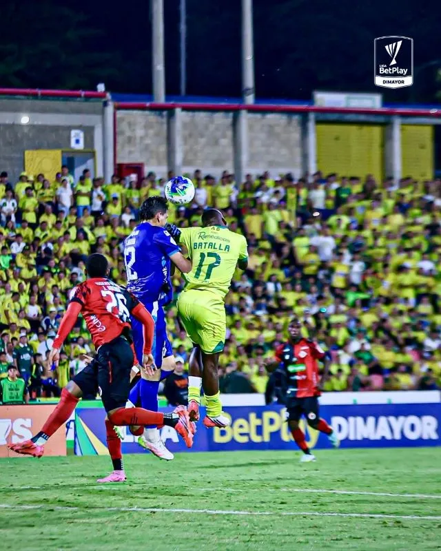 Dimayor anuncia que llegaron oferentes por sus derechos; Bucaramanga y Cúcuta empataron; Millos anuncia brasilero; David Ospina se lesionó de nuevo