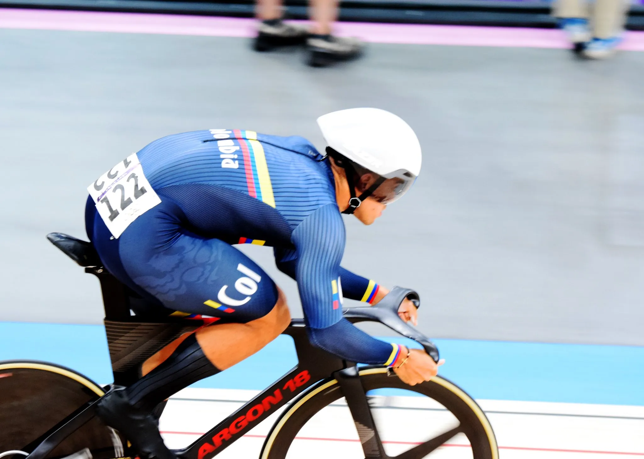 Santiago 2025: Cristian Ortega es sexto en la contrarreloj del Mundial de pista