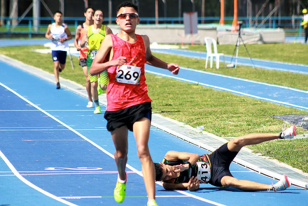 Colombia rescata cuatro medallas en el Sudamericano de cross country, dominado por Perú