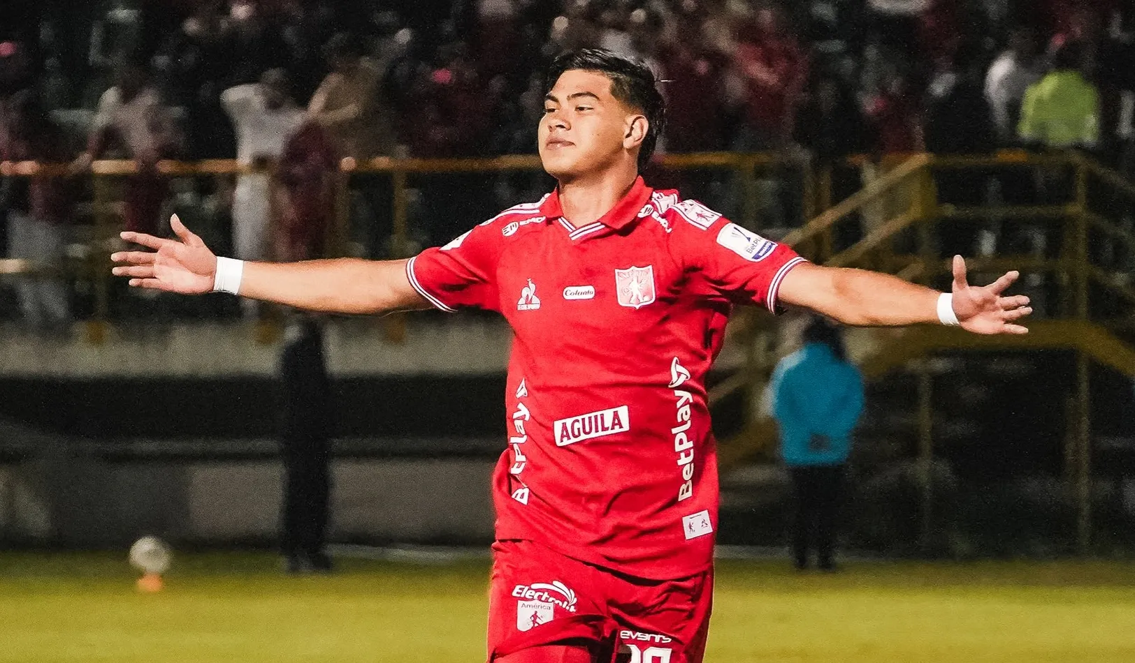 Rotativo del Fútbol | América gana y se mete en los ocho, ¿César Farías cardenal?
