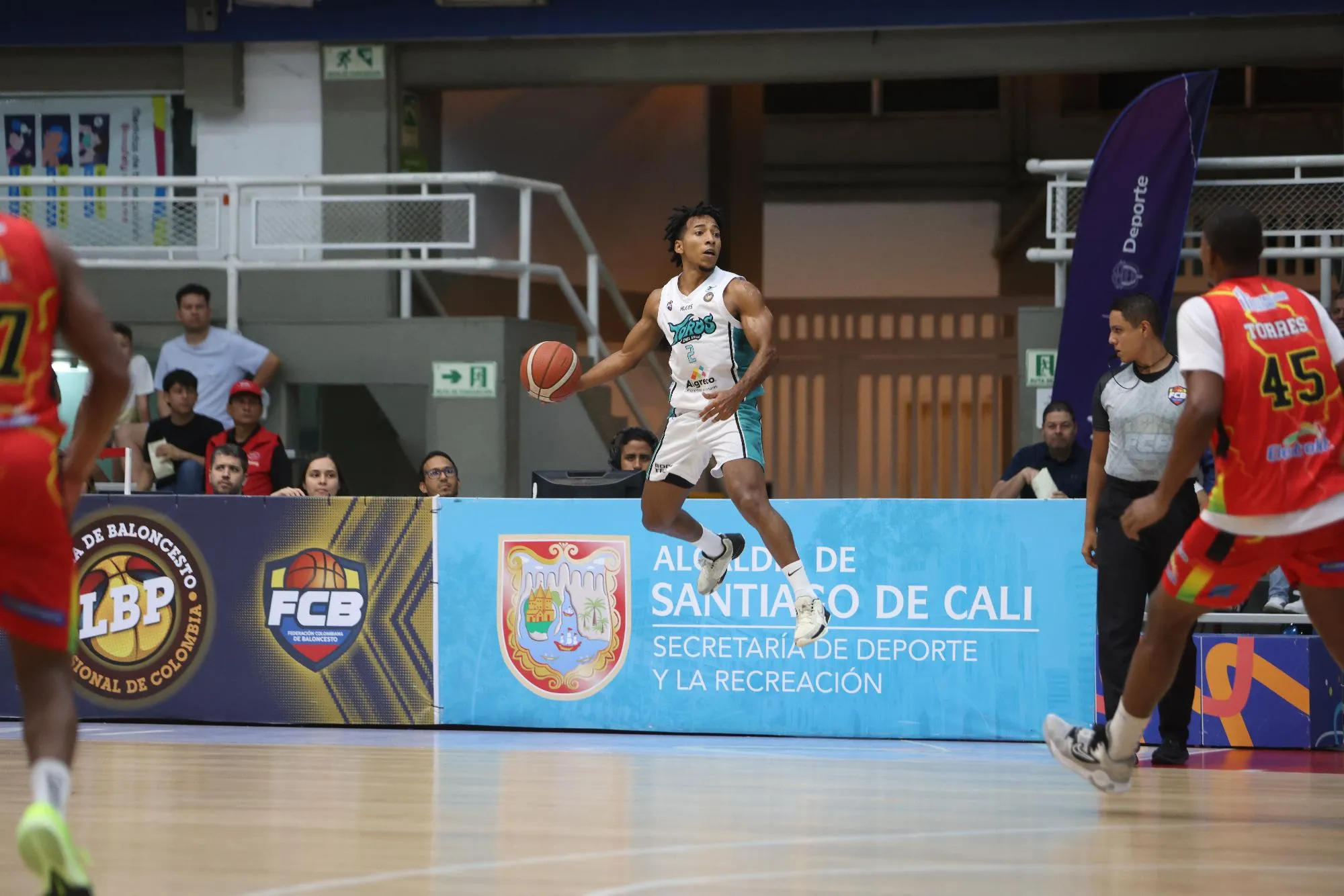 Toros del Valle vuelve y vence a Caribbean Storm y es semifinalista de la Liga Profesional de Baloncesto