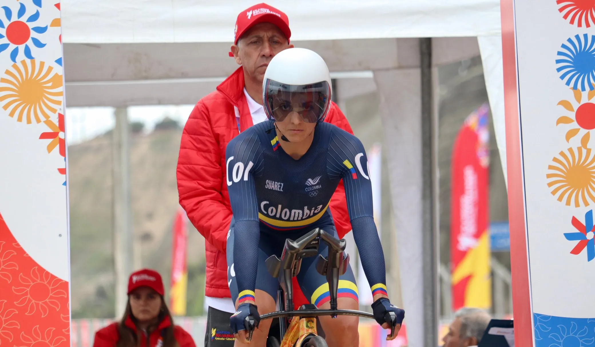 Bolivarianos 2025: Con los oros de Diana Peñuela y Walter Vargas, Colombia domina el inicio del ciclismo de ruta